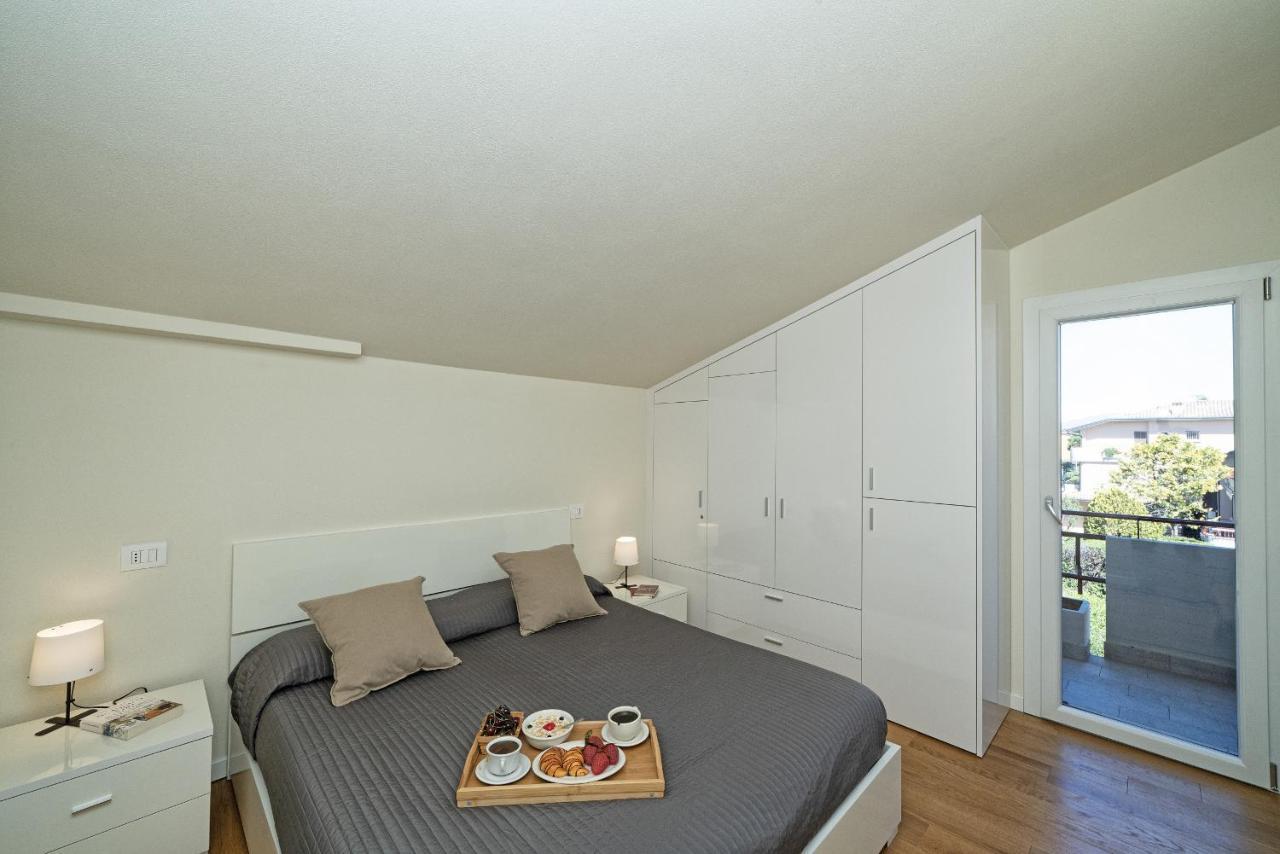 Borgo Del Grillo P2-9 By Wonderful Italy Apartment ซีร์มิโอเน ภายนอก รูปภาพ